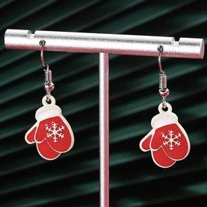Earrings Mitten Enamel Dangle Winter Snowflake Holiday Christmas Festive Fun NEW